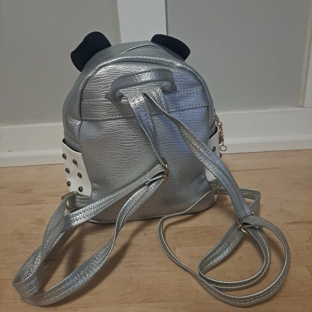 Bag Wizard Panda Mini Backpack – Silver Faux Leather with Studded Side Pockets
